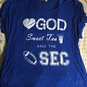 ➡️ REDUCED ⬅️ University of Kentucky Tee Shirts